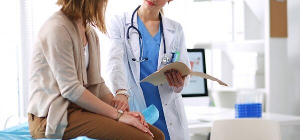 Consultați un medic înainte de coagularea venelor cu laser